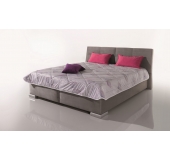 Čalúnená posteľ z rady Topexclusive Lusso